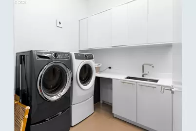 1150 NW Quimby St #1912, Portland, OR 97209 - Photo 40