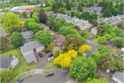 9750 SW Lookout Ter, Beaverton, OR 97008 - Photo 12