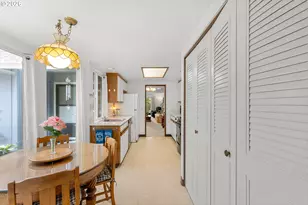 9420 SW Brentwood Pl, Tigard, OR 97224 - Photo 16