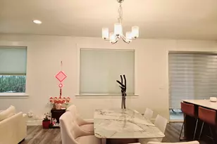 12740 SE Gateway Dr, Happy Valley, OR 97086 - Photo 8