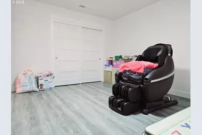 12740 SE Gateway Dr, Happy Valley, OR 97086 - Photo 24