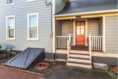 21497 Highway 99E, Aurora, OR 97002 - Photo 22
