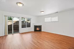 12631 SE Division St, Portland, OR 97236 - Photo 6