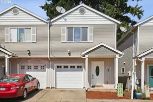 12631 SE Division St, Portland, OR 97236 - Photo 2