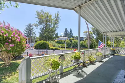 411 Currie Ln, Grants Pass, OR 97526 - Photo 1