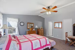 411 Currie Ln, Grants Pass, OR 97526 - Photo 16