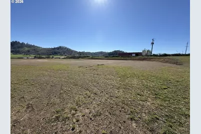 7849 Old Highway 99, Roseburg, OR 97470 - Photo 6