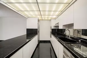 2309 SW 1st Ave, Portland, OR 97201 - Photo 14