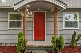 289 20th Ave, Longview, WA 98632 - Photo 4