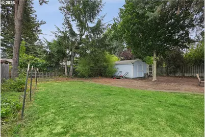 2236 SE 185th Ave, Portland, OR 97233 - Photo 30