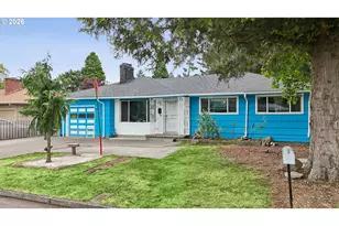 2236 SE 185th Ave, Portland, OR 97233 - Photo 2