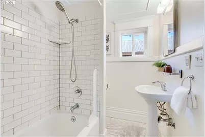 5245 NE 20th Ave, Portland, OR 97211 - Photo 28