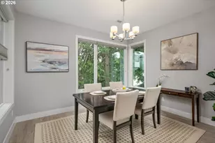 10415 SW 46th Pl, Portland, OR 97219 - Photo 8