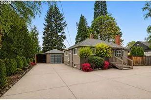 4535 SW Laurelwood Ave, Portland, OR 97225 - Photo 2