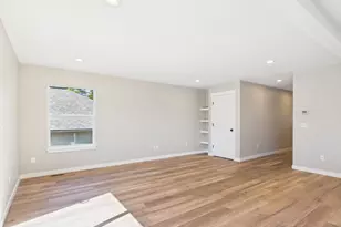 1390 N Wahanna Rd, Seaside, OR 97138 - Photo 16