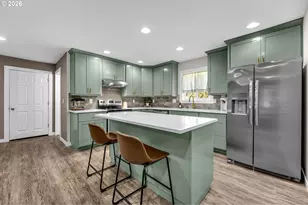 1401 Pauli Dr, Kelso, WA 98626 - Photo 10