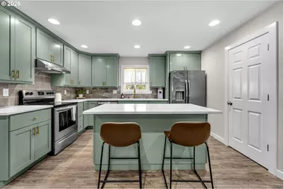 1401 Pauli Dr, Kelso, WA 98626 - Photo 12