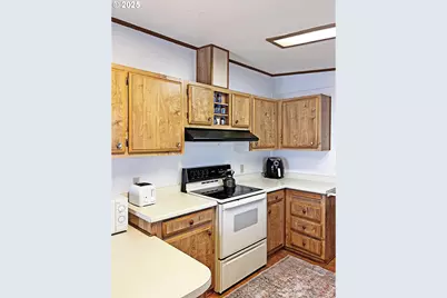 16063 Driftwood Ln #26, Brookings, OR 97415 - Photo 8