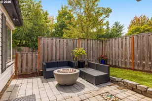 7427 SW Ruger Ln, Portland, OR 97223 - Photo 28