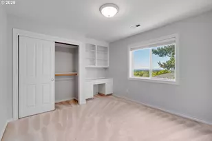 12517 NW Welsh Dr, Portland, OR 97229 - Photo 32