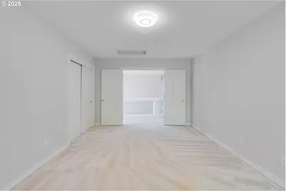 12517 NW Welsh Dr, Portland, OR 97229 - Photo 34