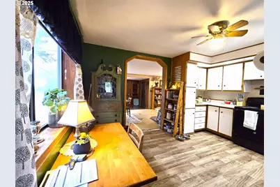 250 E 2nd St, Long Creek, OR 97856 - Photo 20