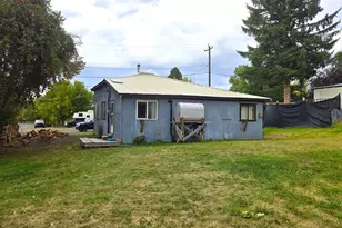 250 E 2nd St, Long Creek, OR 97856 - Photo 8