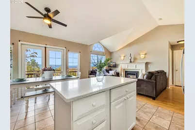 4841 Cedar St, Astoria, OR 97103 - Photo 20