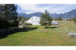 44046 Pocahontas Rd, Baker City, OR 97814 - Photo 4
