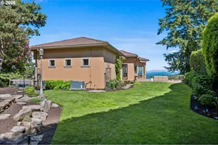 1212 SW Hessler Dr, Portland, OR 97239 - Photo 26
