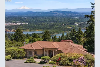 1212 SW Hessler Dr, Portland, OR 97239 - Photo 1