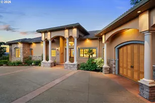1212 SW Hessler Dr, Portland, OR 97239 - Photo 2