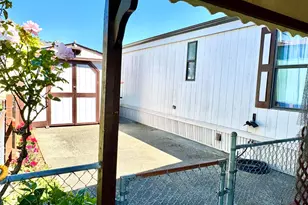 98042 W Benham Ln, Brookings, OR 97415 - Photo 18