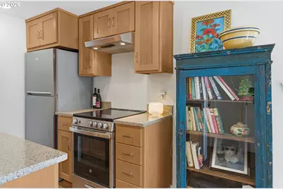 275 E 39th Ave, Eugene, OR 97405 - Photo 32