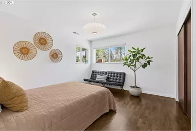 275 E 39th Ave, Eugene, OR 97405 - Photo 16