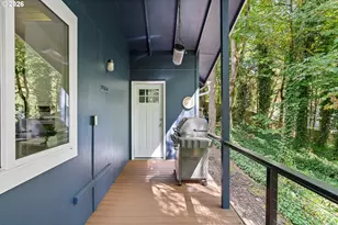 18148 Pioneer Ct, Lake Oswego, OR 97034 - Photo 36