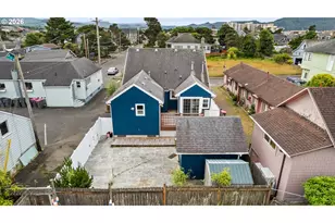 240 5th Ave, Seaside, OR 97138 - Photo 40