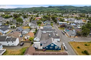 240 5th Ave, Seaside, OR 97138 - Photo 44