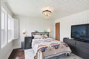 240 5th Ave, Seaside, OR 97138 - Photo 18