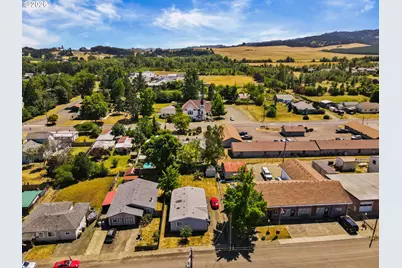 648 Commercial St, Monroe, OR 97456 - Photo 30