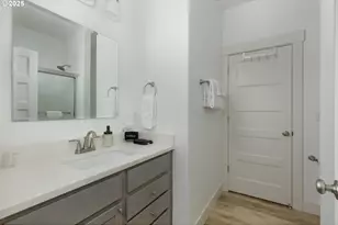 541 NW Vancouver Ave, Stevenson, WA 98648 - Photo 10