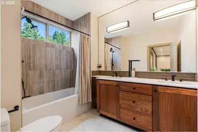 4027 NW Riggs Dr, Portland, OR 97229 - Photo 26