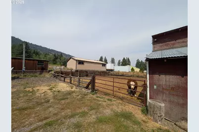 71168 Valley View Rd, Elgin, OR 97827 - Photo 30