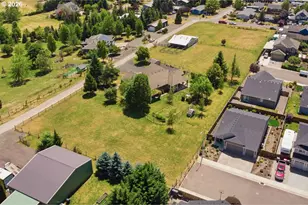 770 E Buttercup St, Yamhill, OR 97148 - Photo 38
