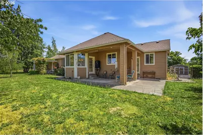 770 E Buttercup St, Yamhill, OR 97148 - Photo 20
