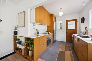 1260 N Winchell St, Portland, OR 97217 - Photo 18