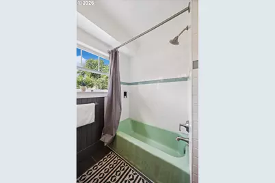 1260 N Winchell St, Portland, OR 97217 - Photo 30