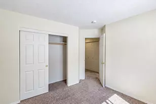 6564 NW Wenmarie Dr, Portland, OR 97229 - Photo 16
