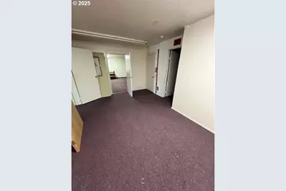 8325 8329 SE Division St, Portland, OR 97266 - Photo 8