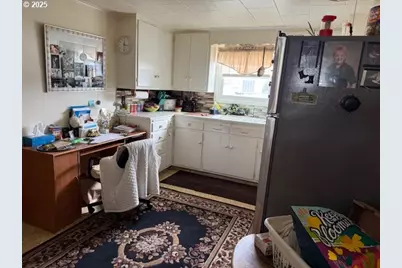 8325 8329 SE Division St, Portland, OR 97266 - Photo 24